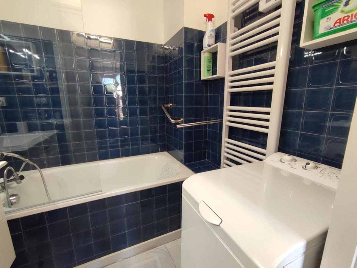 Chez Dominique, T2, Centre Ville, Vue Montagne, Wifi, 4 Personnes Bagneres-de-Luchon Экстерьер фото